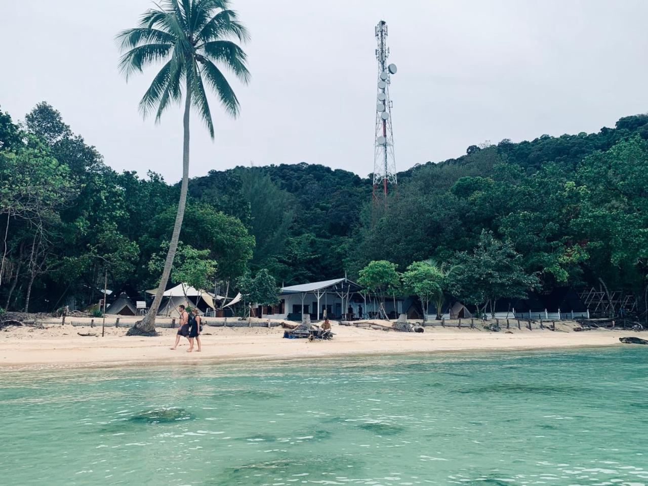 Hotel Juita Glamping Perhentian Island Kampung Kuala Besut Exterior foto