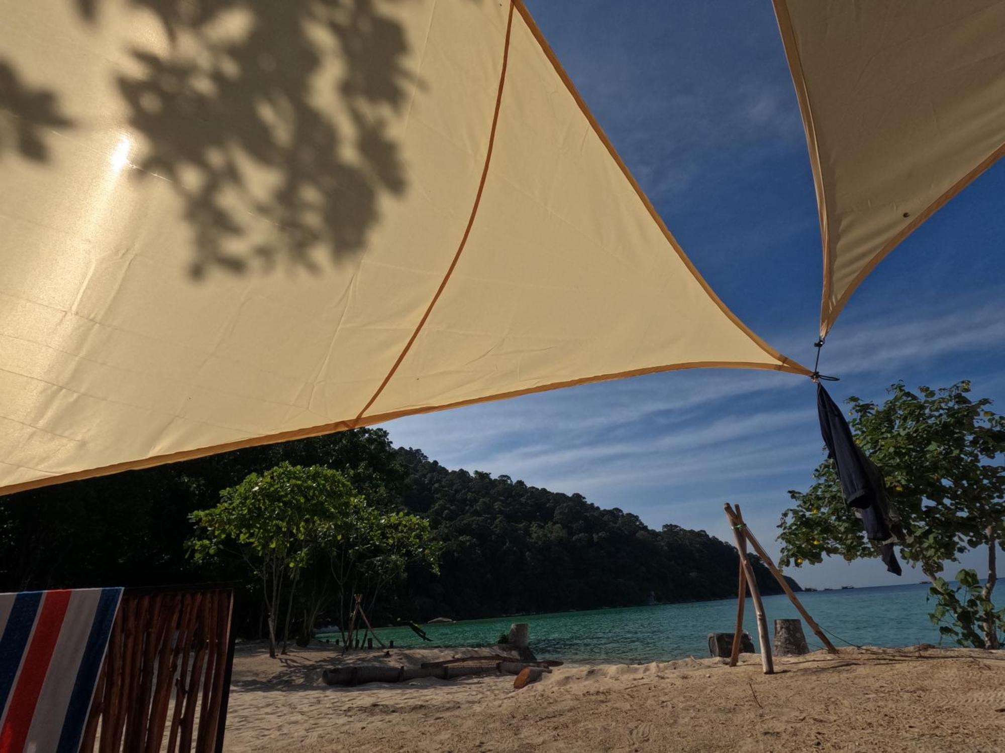 Hotel Juita Glamping Perhentian Island Kampung Kuala Besut Exterior foto